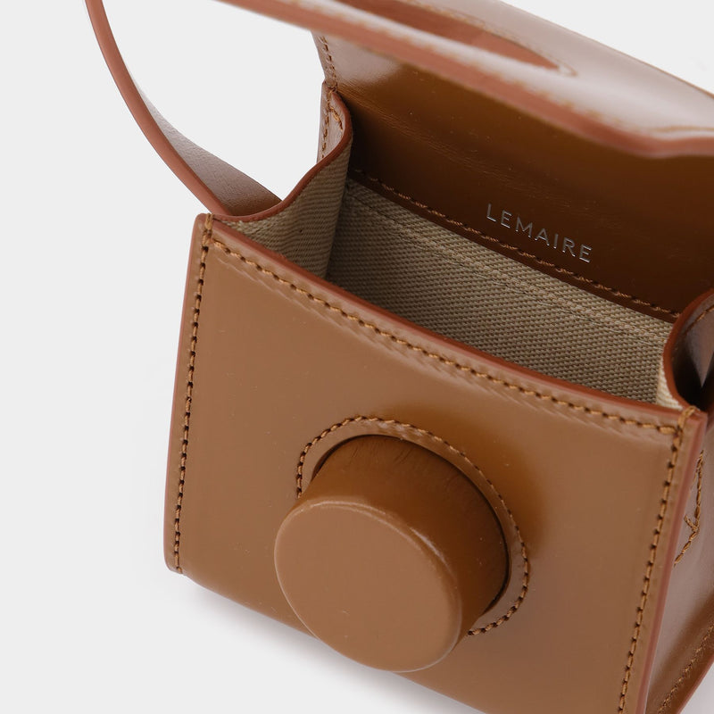 Camera Bag Mini aus braunem Leder