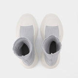 Tread Slick Sneakers aus silbernem &amp; weißem Canvas